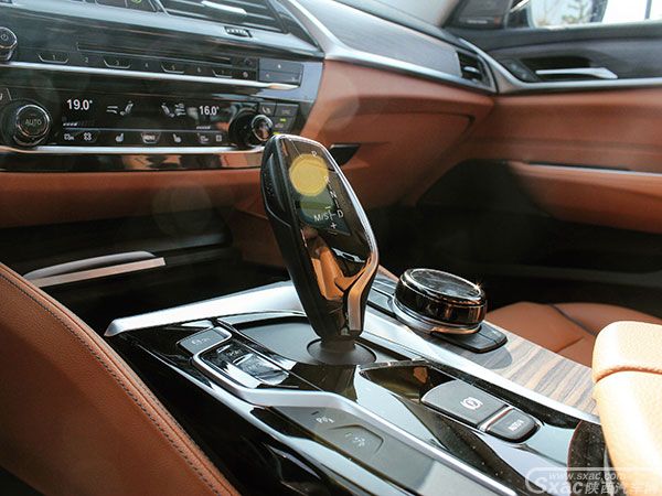 特别的爱给特别的你 试驾全新BMW 6 GT