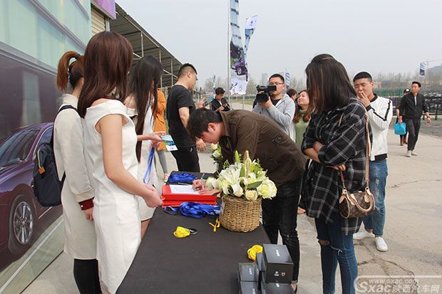 场地试驾长安睿骋CC,实力叫板合资品牌