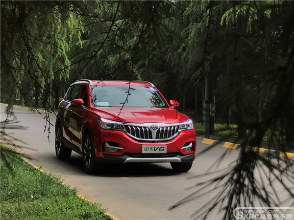 华晨中华V6