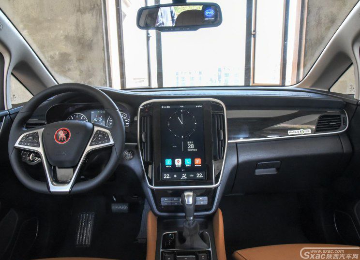 比亚迪宋MAX新车型上市 售7.99-12.99万