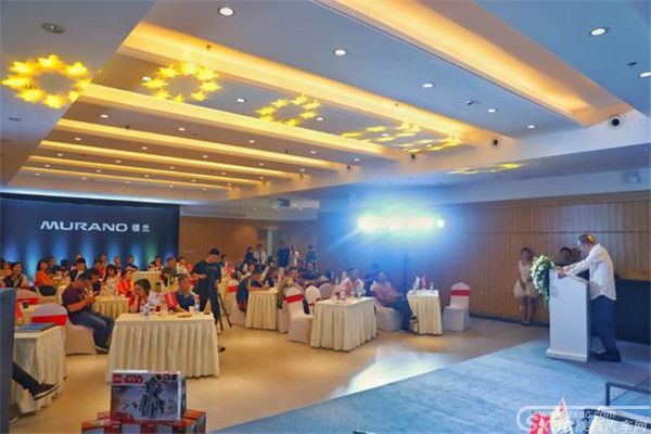 西安站 楼兰 东风日产