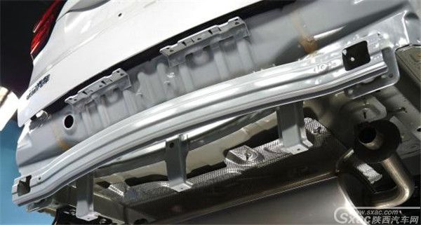 安全不光是外表 长安新CS75全拆解