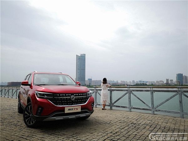 东风风行T5
