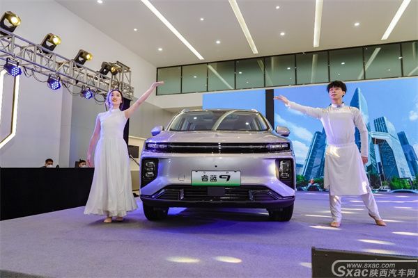 睿蓝9正式进入西安市场  车身售价10.99万起
